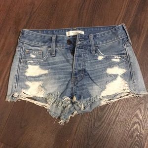 NWOT Abercrombie shorts